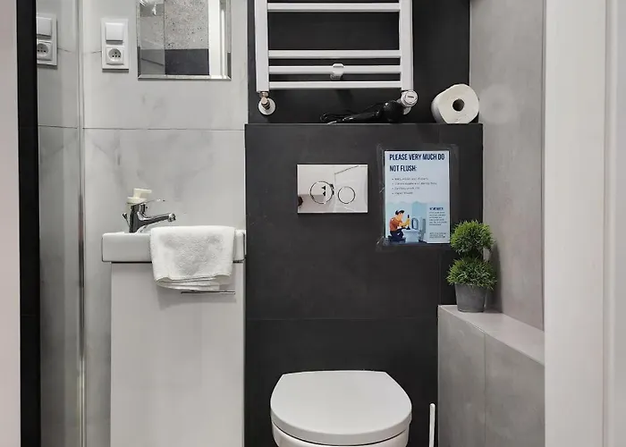 19 - Ghetto Heroes Square Kraków